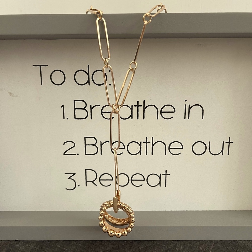 Chain Link Necklace with 3 Rings